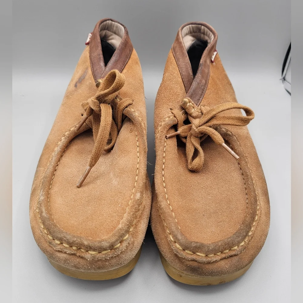 Clarks Wallabee Chuka Boot Mens Sz 11 Comfort Moccasin Crepe Sole Flaw 90s Style